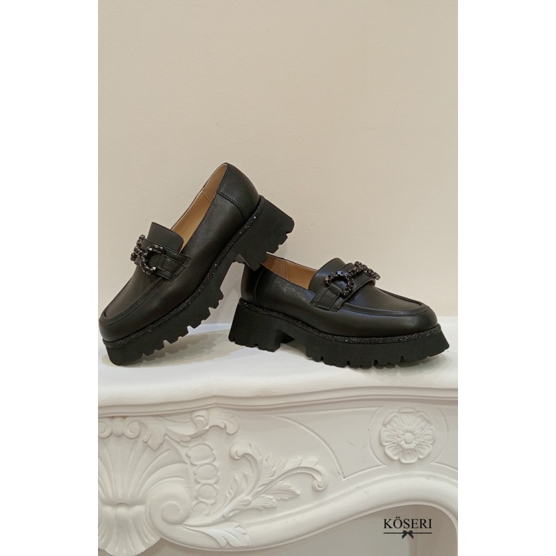 MOCASIN ALMA EN PENA PIEL NEGRO