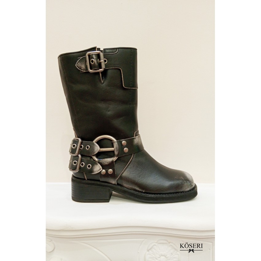 BOTA ALMA EN PENA BIKER NEGRA