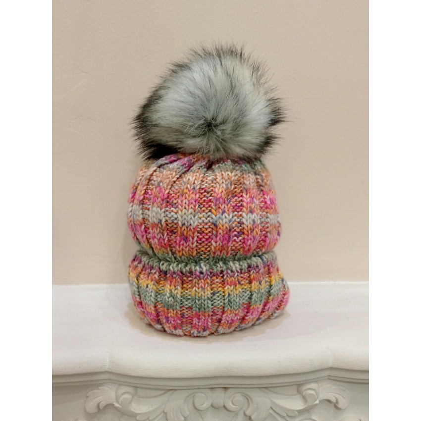GORRO ESPIGA COLORES Y POMPON