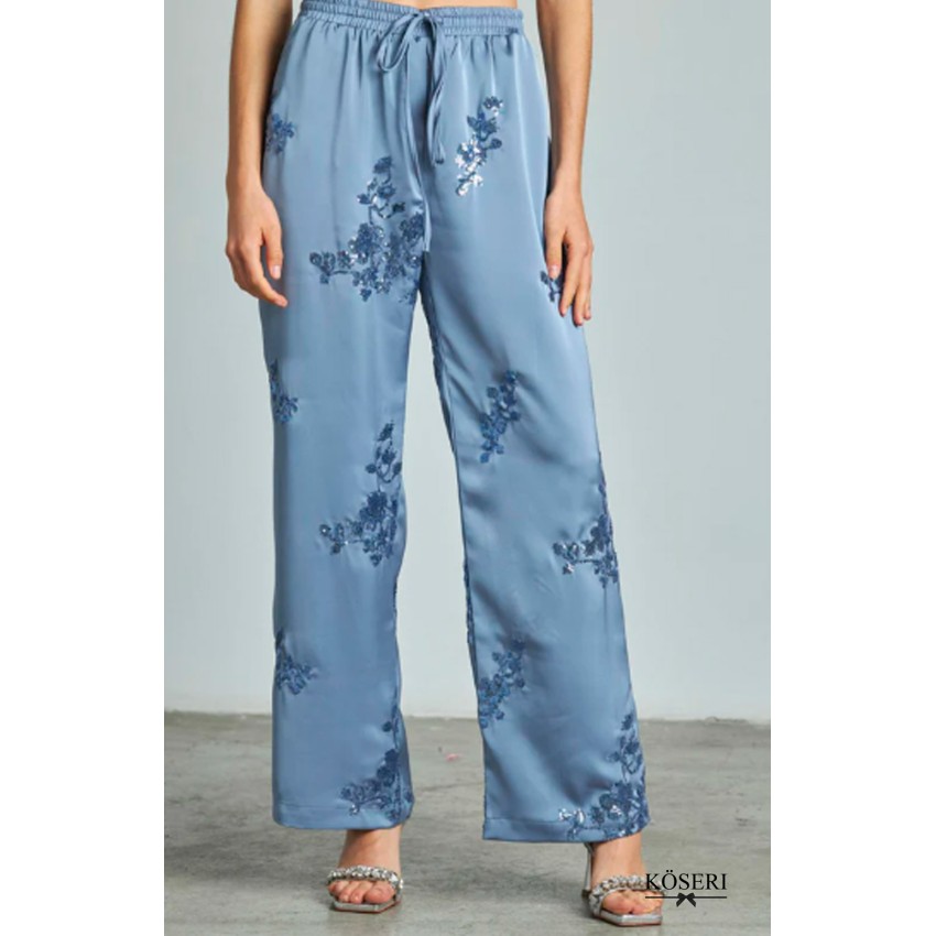 PANTALON RECTO CON LENTEJUELAS AZUL