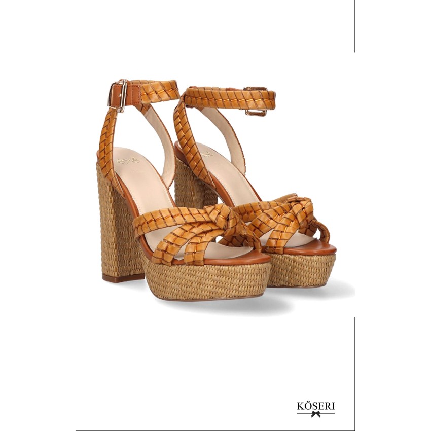 SANDALIA OPHELIA TRENZADA CAMEL