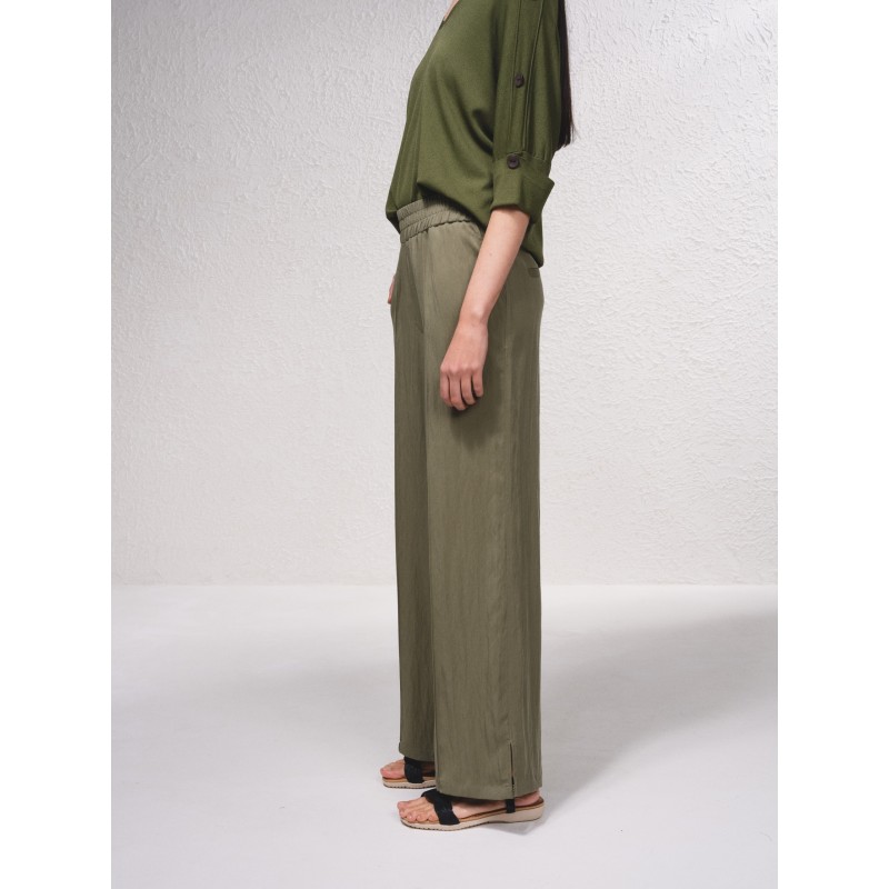 PANTALÓN VERDE ANCHO
