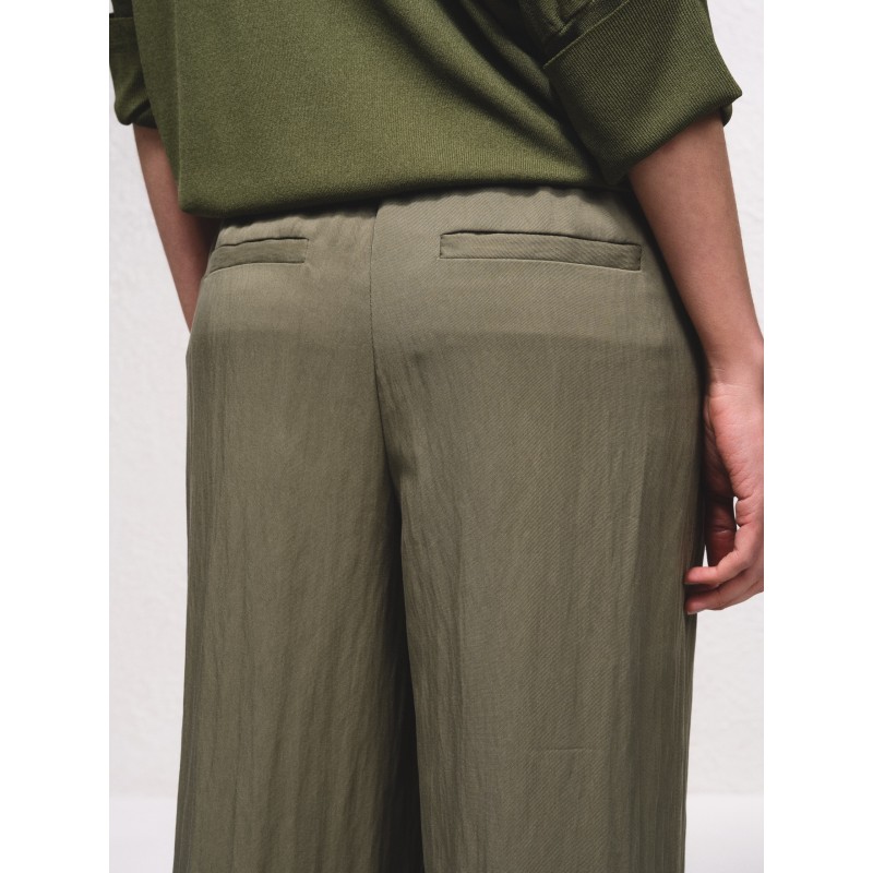 PANTALÓN VERDE ANCHO