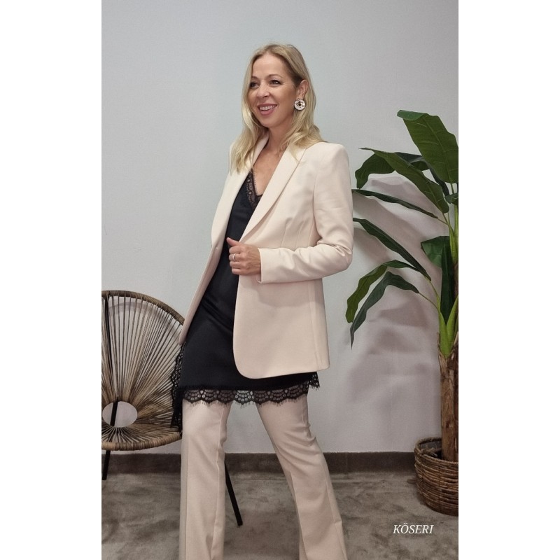 AMERICANA TRAJE MARFIL UN BOTON