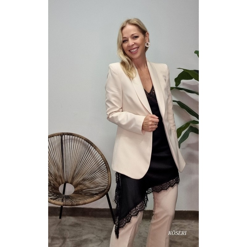 AMERICANA TRAJE MARFIL UN BOTON