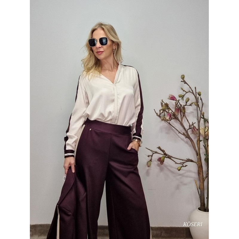 BLUSA BEIGE CON BANDA BURDEOS