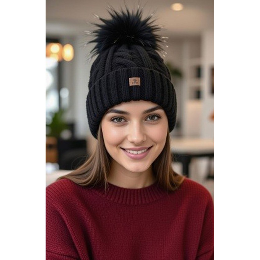 GORRO NEGRO  OCHOS PELO NATURAL