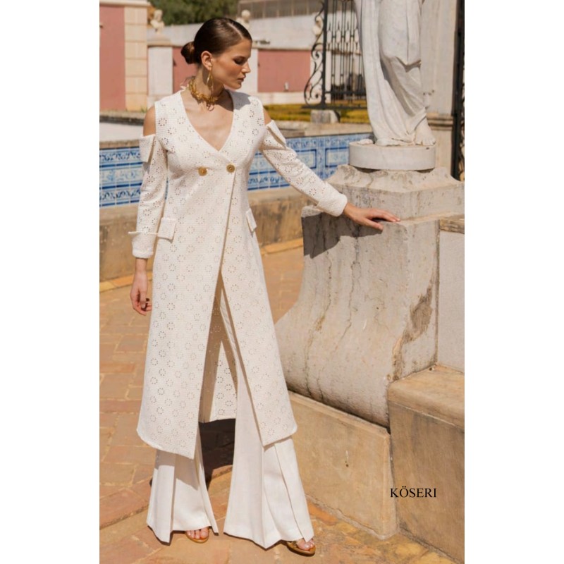 LEVITA CARMEN CALADA