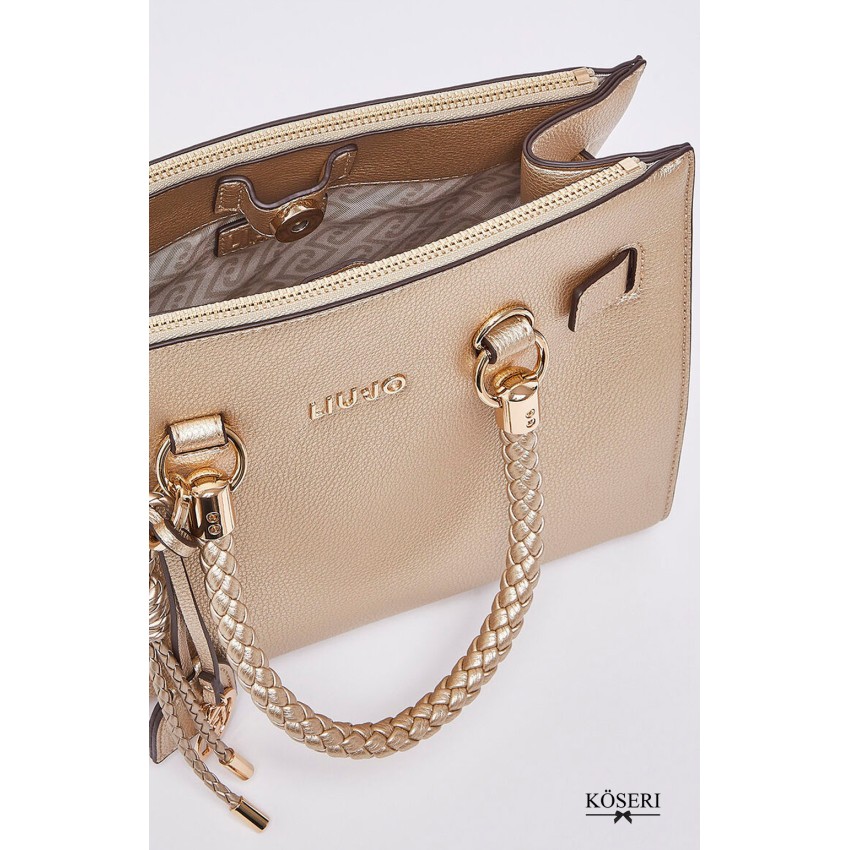 BOLSO MANH DORADO METALIZADO