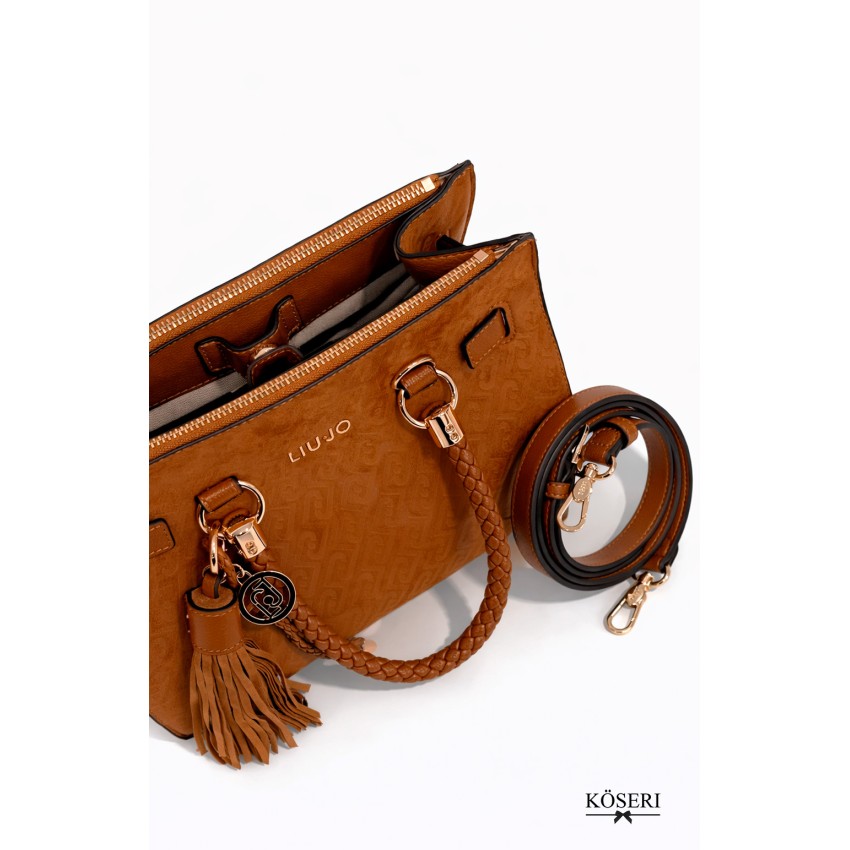 BOLSO MANH MARRON CON LOGO