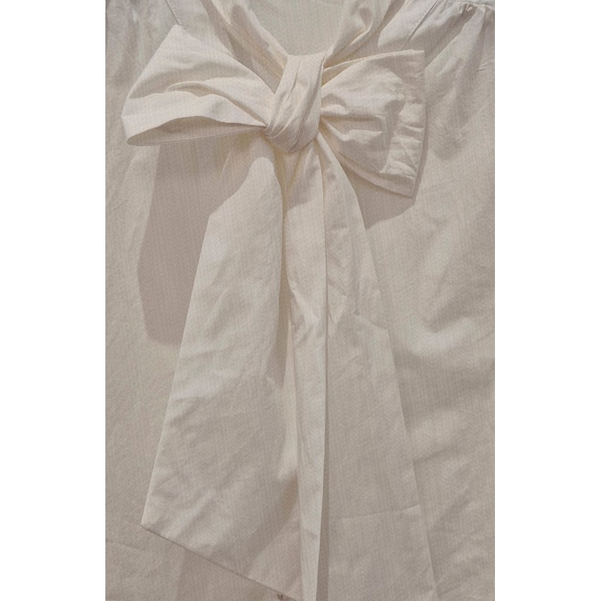 BLUSA LAZO BLANCA