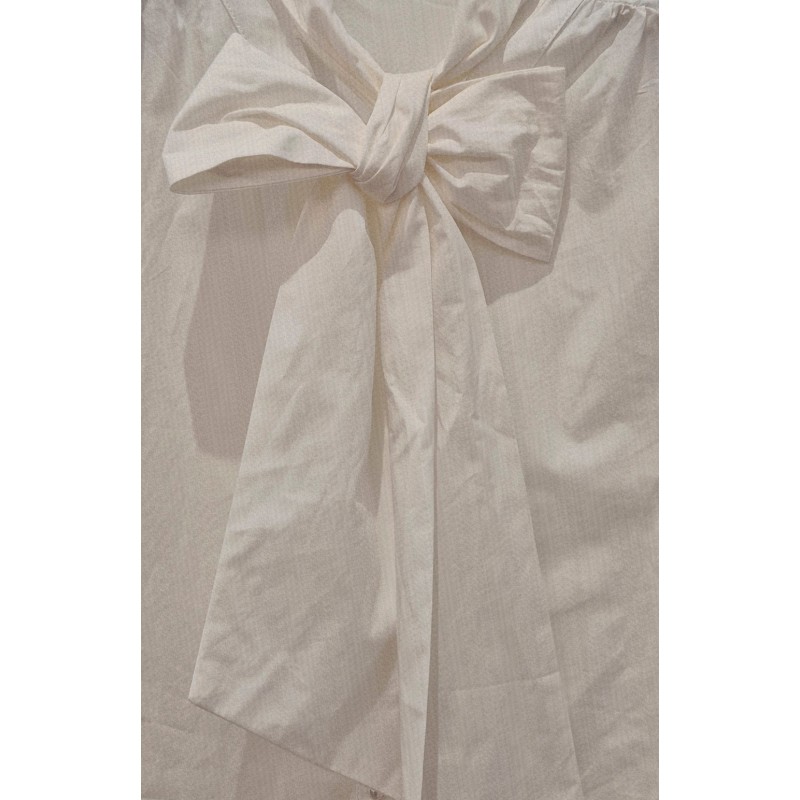 BLUSA LAZO BLANCA
