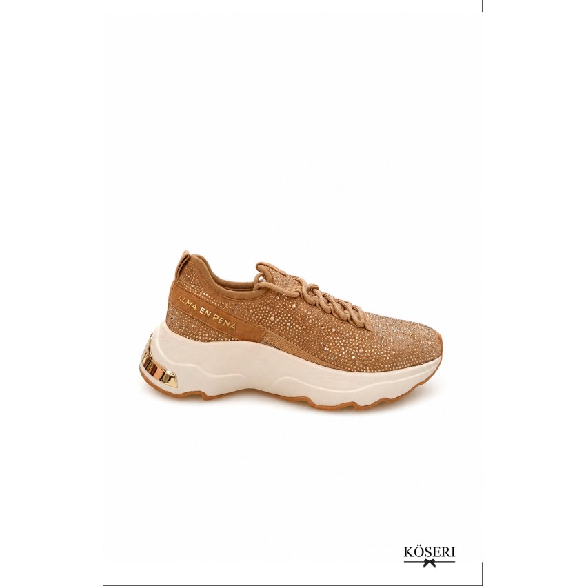 DEPORTIVA CAMEL CON PEDRERÍA DORADA