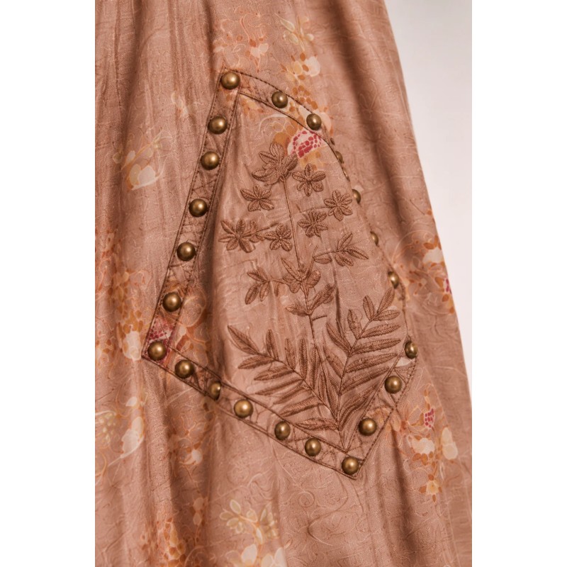 BLUSA CAMISERA MAO FLORAL - CHOCOLATE