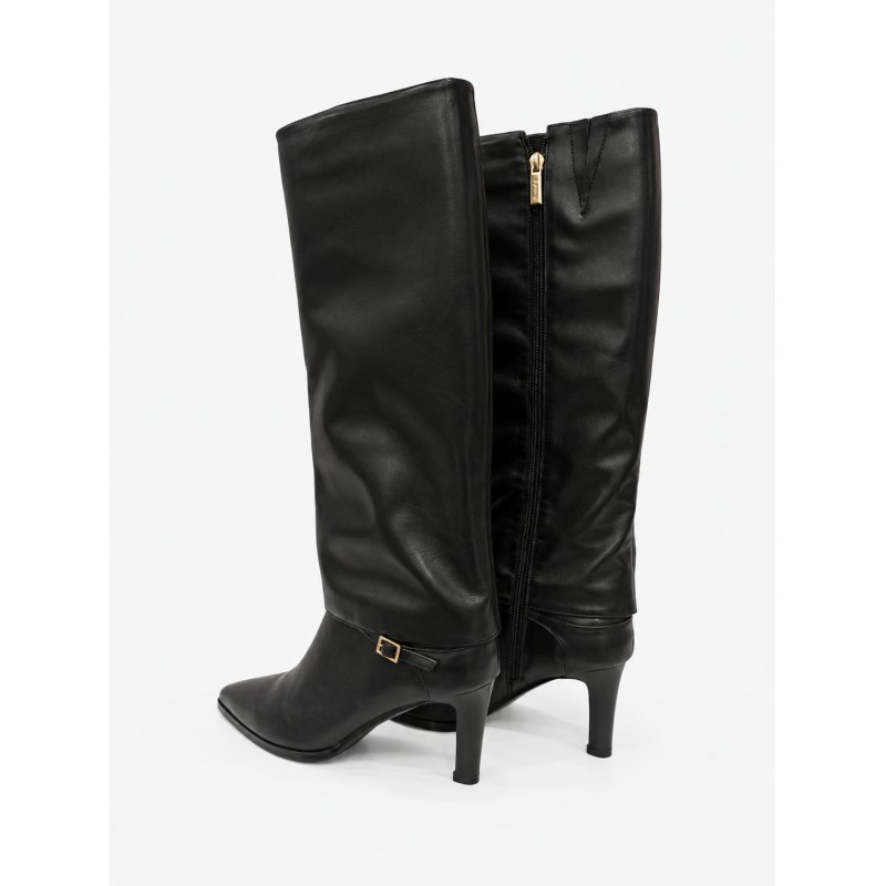 BOTA PIEL NEGRA TACÓN EXE