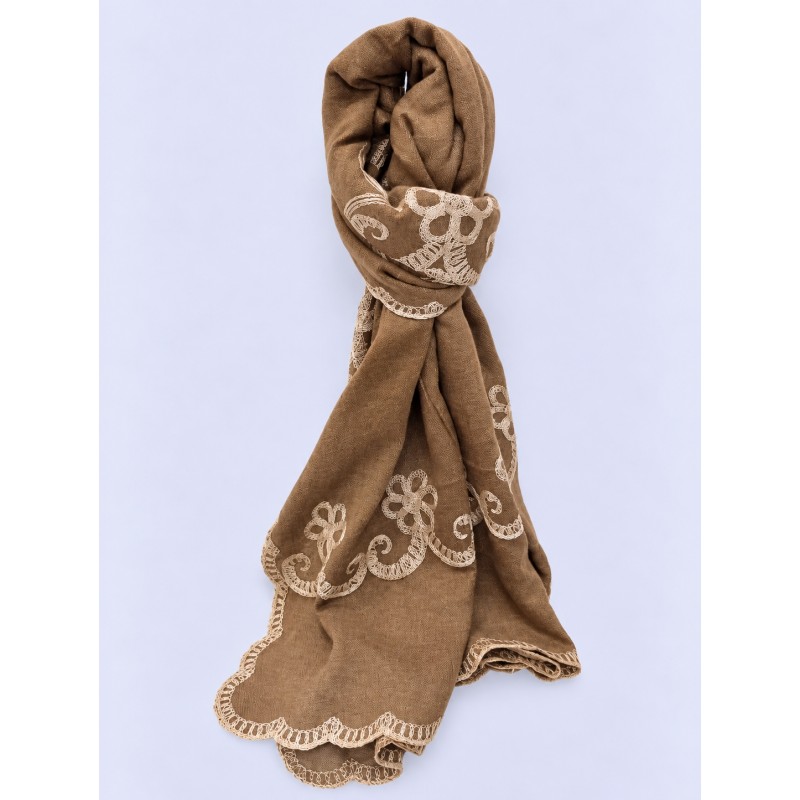 PONCHO BORADO CAMEL