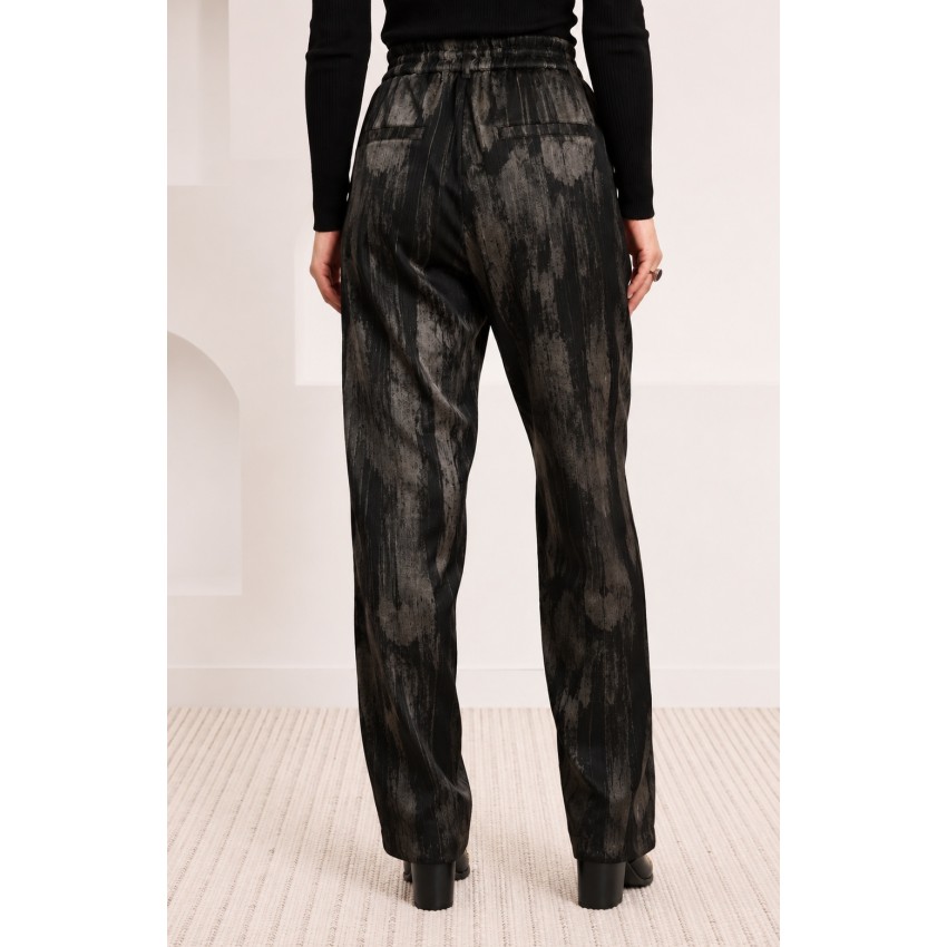 PANTALÓN LAZADA TACHUELAS - NEGRO